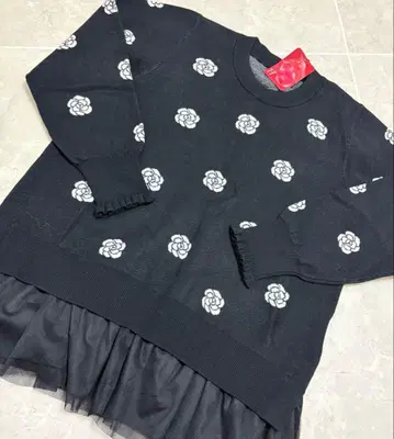 &  카멜리아 무늬 니트 풀오버 그레이