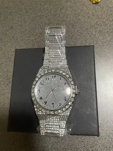 크리스탈 장식 실버 손목시계 지르코니아 블링블링