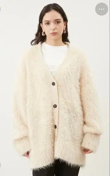 Mila Owen 오버 사이즈 컬 샤기 가디건 새상품급