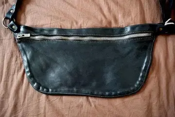 새상품급 GUIDI Q10 숄더백 바디백 호스 가죽 블랙