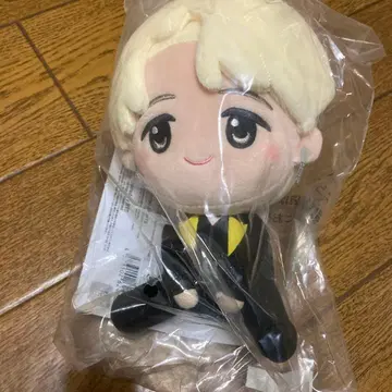 TinyTAN Butter 지민 봉제 인형