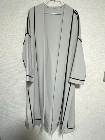 FENNEL 판넬 리버서블 배색 디자인 코트