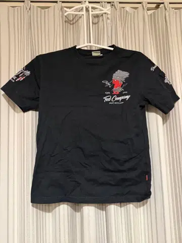 Ted Company 블랙 티셔츠 40사이즈