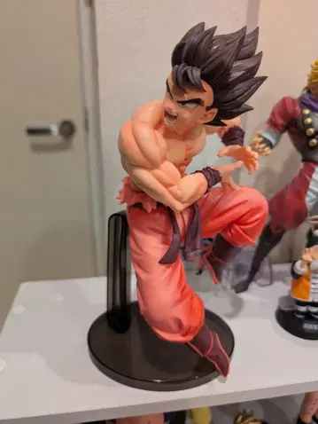 계왕권 손오공 피규어