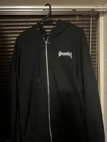 Supplier 블랙 후드티 L 사이즈