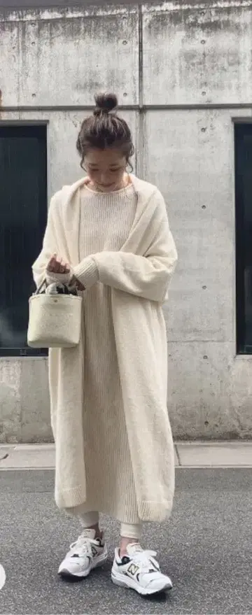 ZARA 화이트 롱 니트 가디건 M