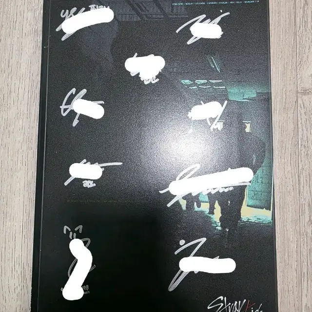 스트레이키즈 싸인앨범