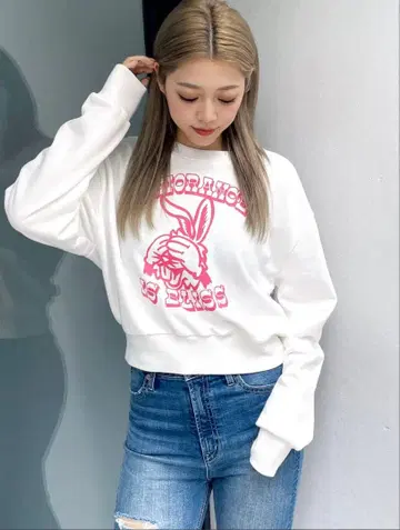 GYDA bunny 숏 맨투맨 상의