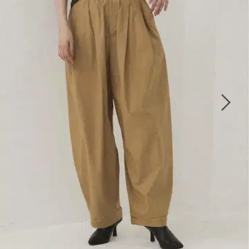 BABYLONE 턱 볼륨 sita 팬츠