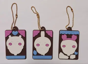 치이카와 (먼작귀) 캐릭터 파키 치이카와, 토끼, 헌책방