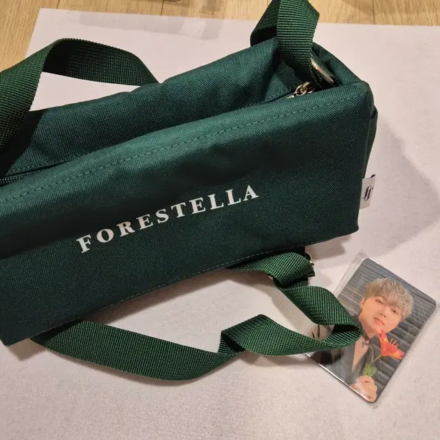 포레스텔라 공식 응원봉 파우치+포토카드 포함(희귀)