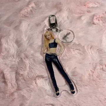 aespa 윈터 아크릴 키링