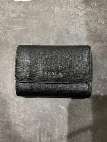 FURLA 지갑