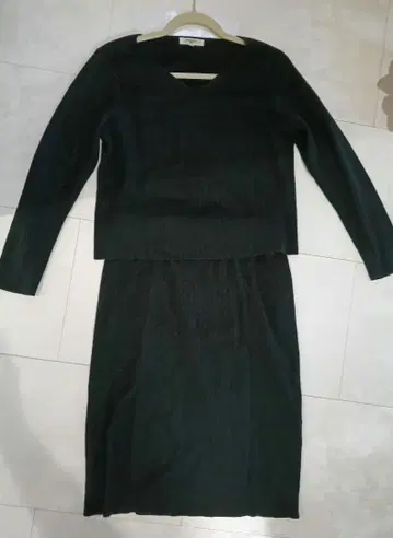 리브 스커트 셋업 M