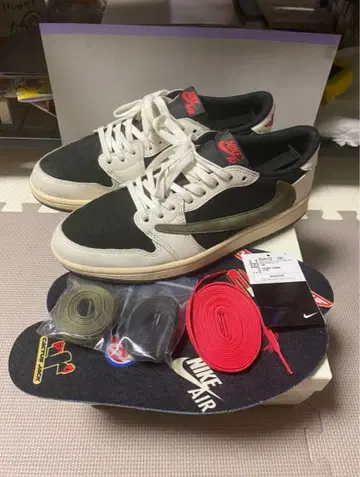 트래비스 스콧 조던 1 미디엄 올리브 (9일까지 한정 SALE)