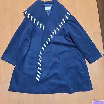 네이비 롱 코트 큰 옷깃