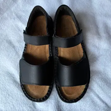 [ 새상품급 ] NAOT 스라나 37 매트 블랙