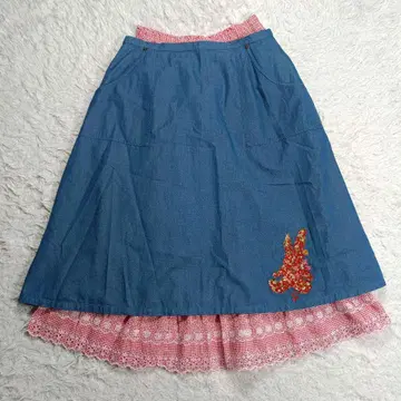 컨디션 최상 핑크하우스 현행 토끼 자수 레이어드 스커트 최근 모델 프릴