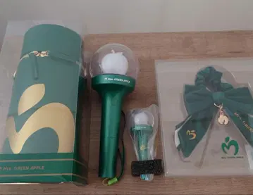 Mrs. GREEN APPLE 스틱 라이트 케이스 리본