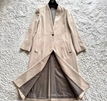 이에나 최근 모델 리버 롱 코트 노카라 베이지