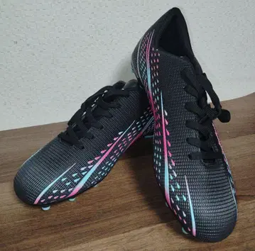 축구화 블랙/핑크 스파이크