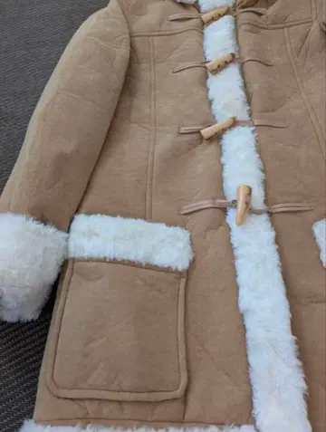 베이지 보아 더플 코트