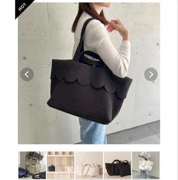 누비백 네이비 팔로우 스캘럽 미디 사이즈 블랙