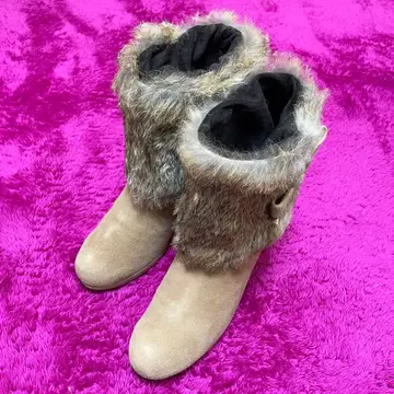 STRAWBERRY FIELDS 부츠