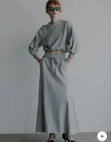 미사용 새상품 [아메리빈티지] 글로시 맨투맨 셋업 드레스 // S