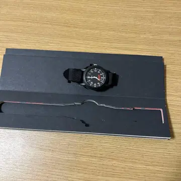 TIMEX STRANGER THINGS 블랙 시계