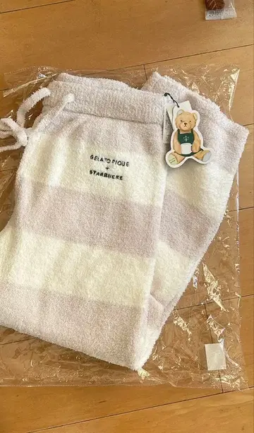 스타벅스 젤라또피케 복슬복슬 팬츠