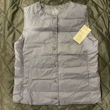 무인양품 경량 다운 포켓터블 노카라 베스트 M 사이즈