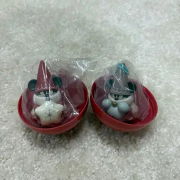 릴린린 캡슐 토이 디즈니 크리스마스 2025 빨간색 베이지