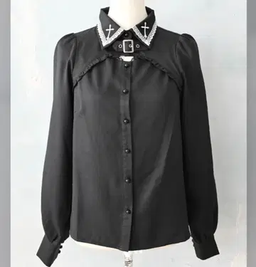 [ MA*RS ] 바스트 오픈 크로스 자수 블라우스 - 블랙 size-F