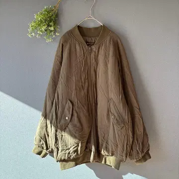 카스타네 [F] 성숙 캐주얼 내추럴 무드 부드러운 터치 빅 실루엣 블루종