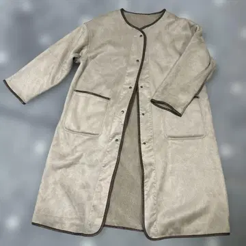 ikka 베이지 스웨이드풍 롱 코트 리버서블