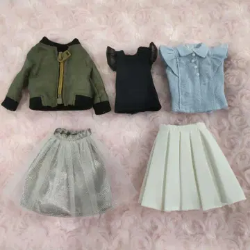 리카짱 옷 갈아입기 의류