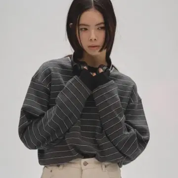 보더 롱 티셔츠 차콜 그레이