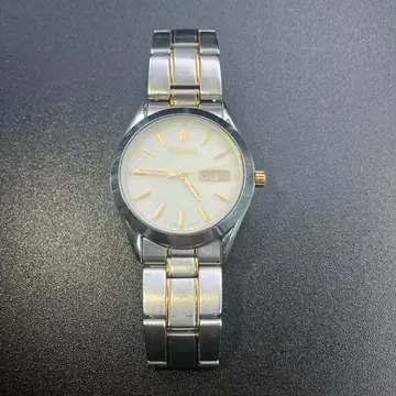 세이코 쿼츠 손목시계 실버/골드