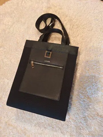 ADRER 블랙 토트 숄더백