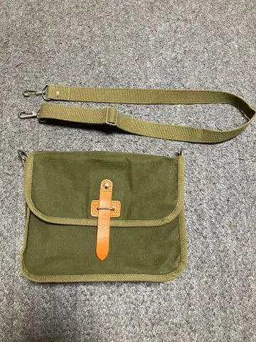 레어 이치자와 캔버스제 숄더백