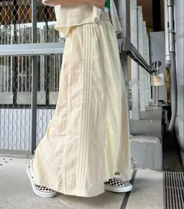 에신타 리메이크 저리 볼륨 스커트 CIAOPANIC TYPY