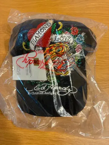 찬미나 AOD3 CHANMINA EdHardy LIMITED 캡