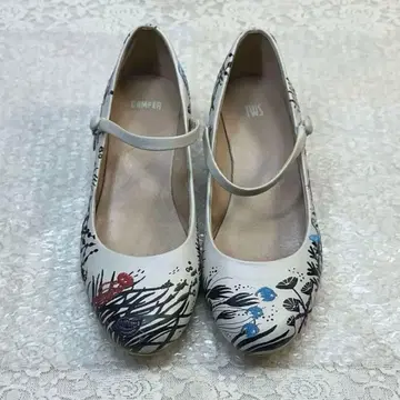 [ CAMPER ] TWS 트윈즈 37