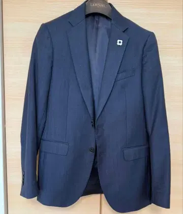LARDINI 네이비 테일러드 자켓