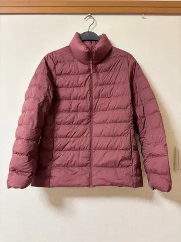 유니클로 울트라 라이트 다운 자켓 2021년 모델 M 레드 계열