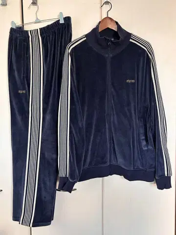 상하의 셋업 SIGNAL SPORTS 벨로아 트랙 자켓 M