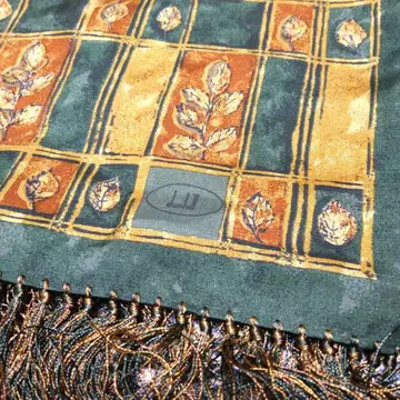 새상품급 dunhill 단면에 잎 무늬 실크 2겹 머플러