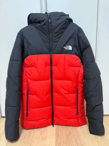 THE NORTH FACE 다운 자켓 L 블랙/빨간색