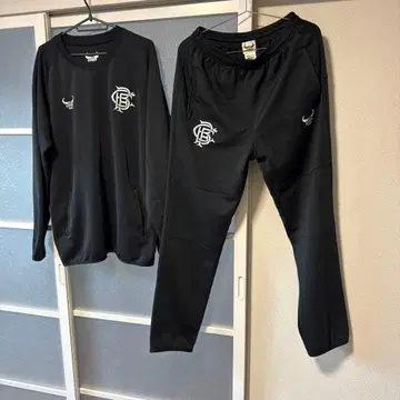 부에나 비스타 저리 상하의 L